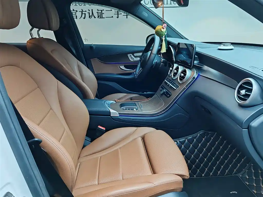 Mercedes-Benz GLC 2020 Facelift GLC 300 L 4MATIC Dynamic фото 14