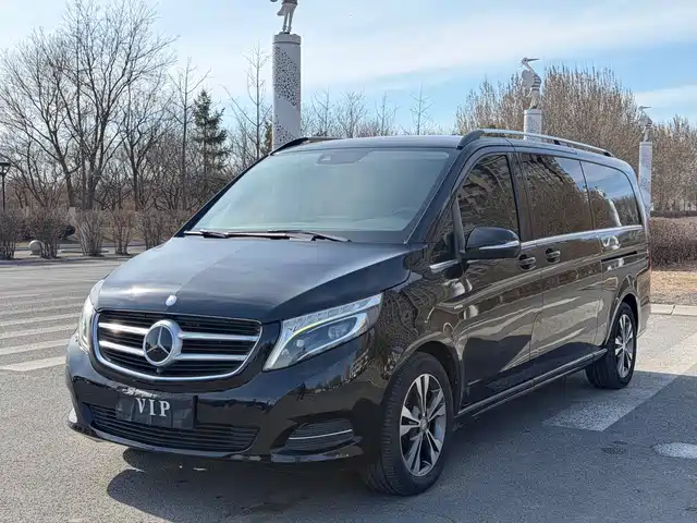 MERCEDES-BENZ V CLASS