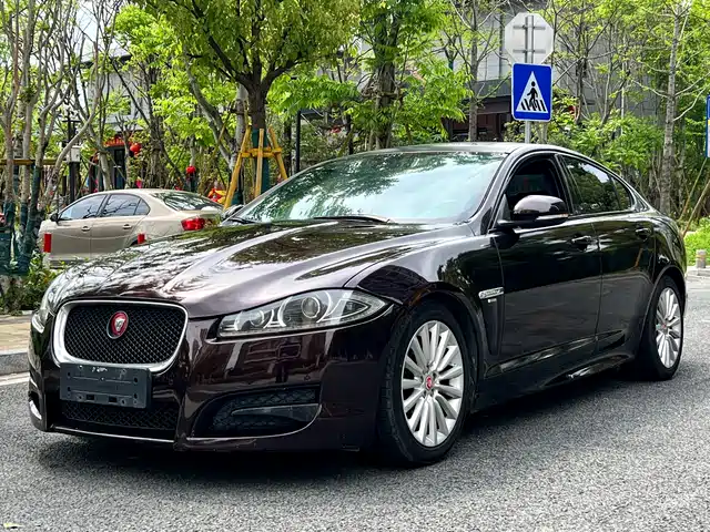  Jaguar Jaguar XF 2015 XF 3.0 SC R-Sport Luxury Edition
