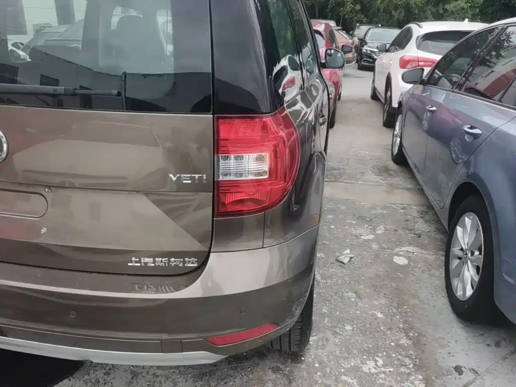 صورة 8 - Škoda Yeti
