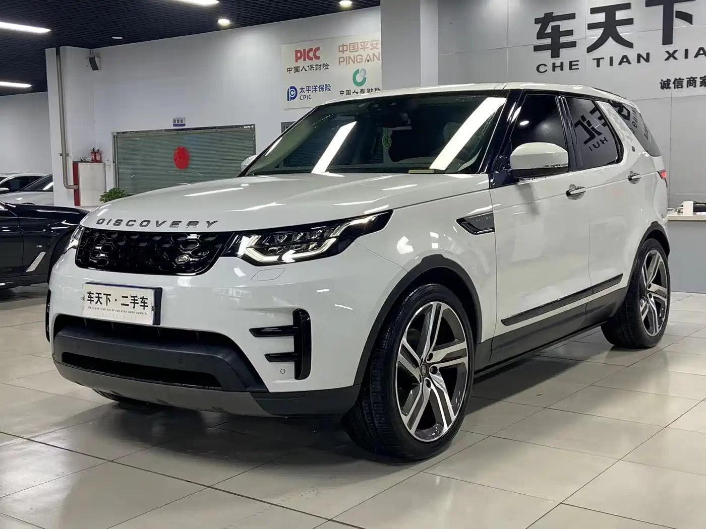 Land Rover Discovery 2018 2.0T SE