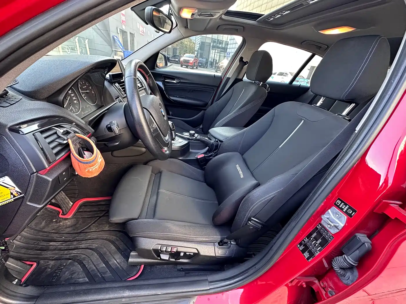 BMW 1 Series (Import) 2013 Facelift 118i Sport Model фото 37