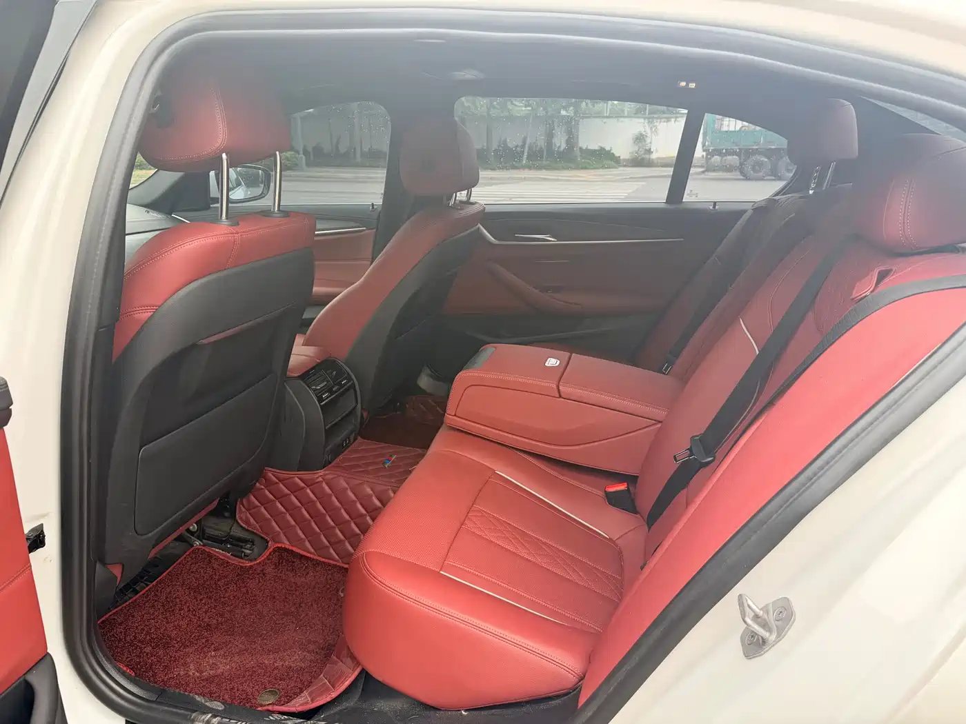 BMW 5 SERIES NEW ENERGY