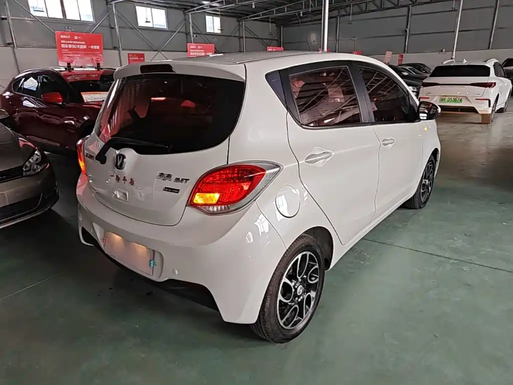 Changan Benben 2015 2014 1.4L IMT Premium Model