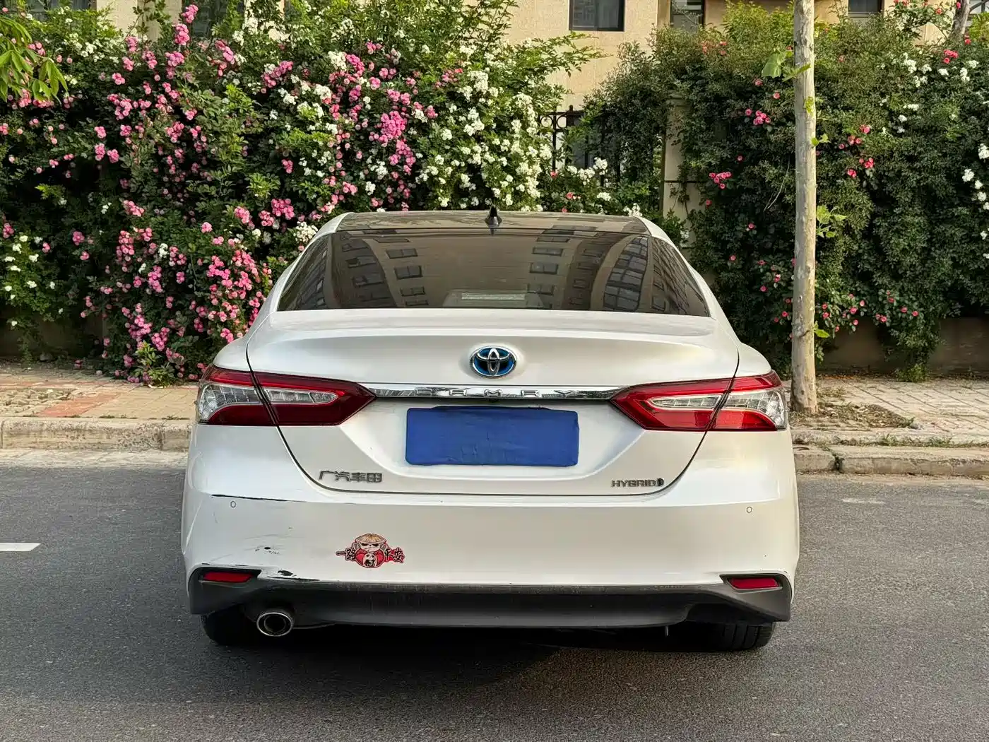 Toyota Camry 2021 Hybrid 2.5HG Luxury Edition фото 8