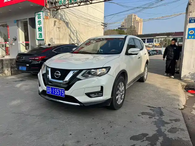 NISSAN QIJUN