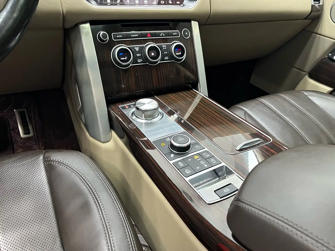 Land Rover Range Rover 2017 3.0 SC V6 Vogue фото 8