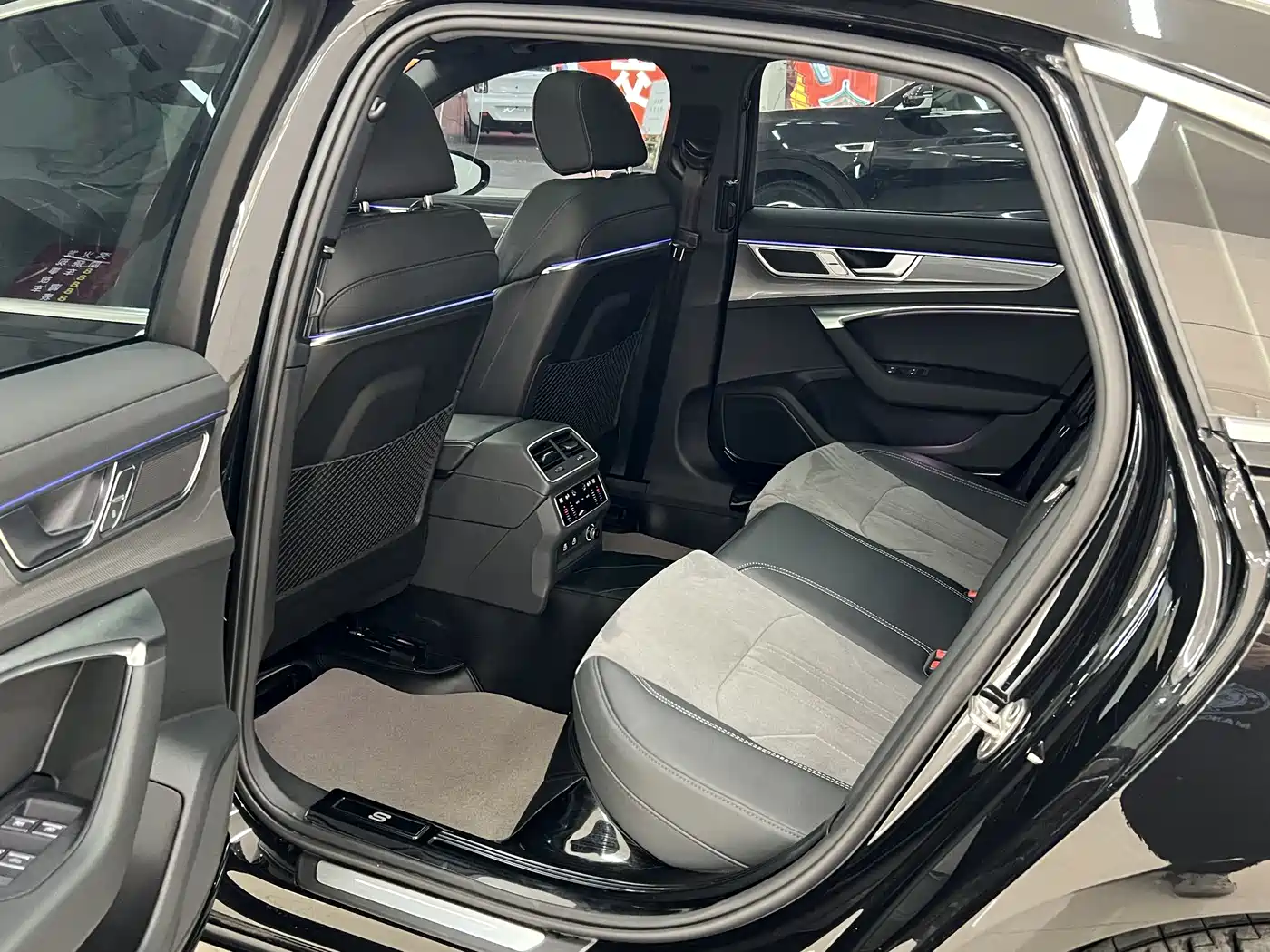 Audi A6L 2024 45 TFSI Premium Dynamic фото 15