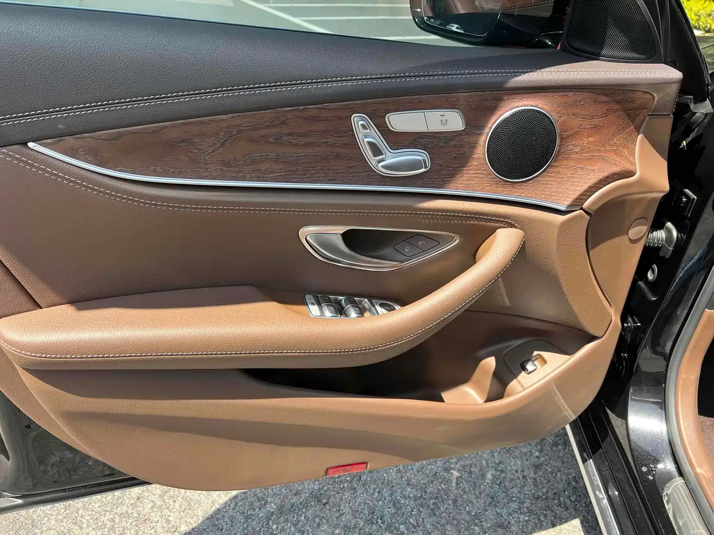Mercedes-Benz E-Class 2023 E 260 L фото 13