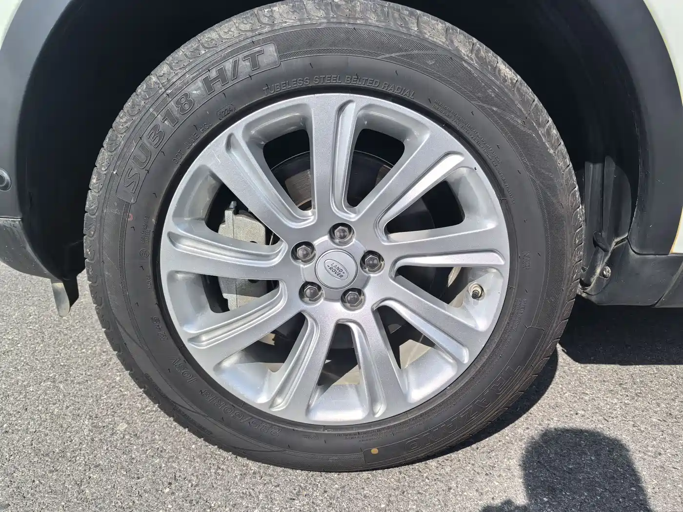Land Rover Discovery Sport 2018 240PS SE Edition фото 11