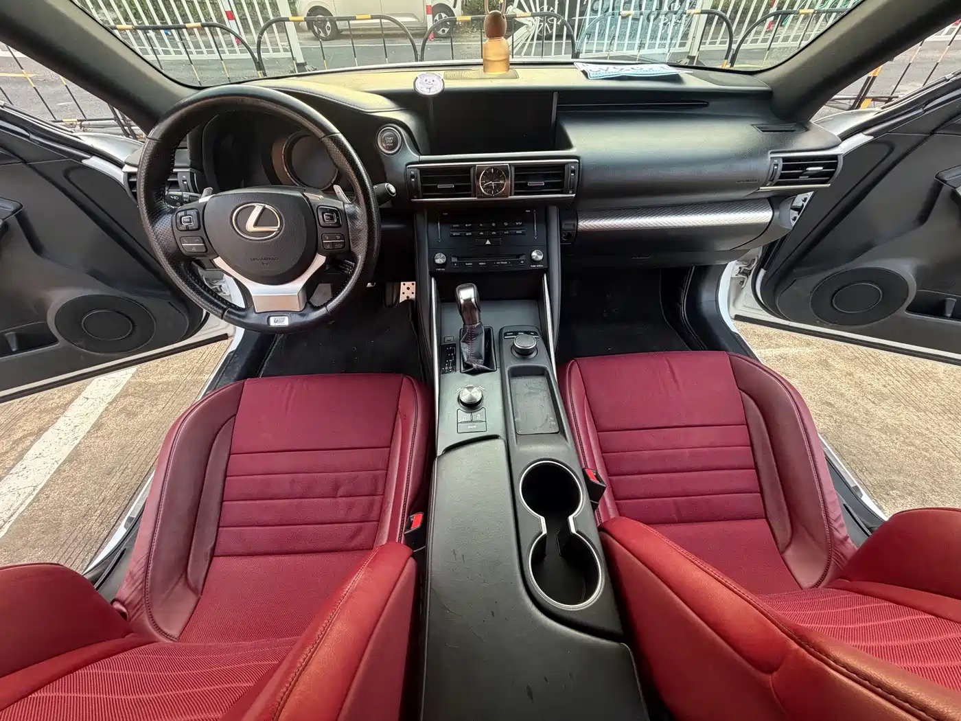 Lexus IS 2018 2017 300 F SPORT
