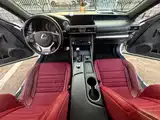 Photo 14 - Lexus IS