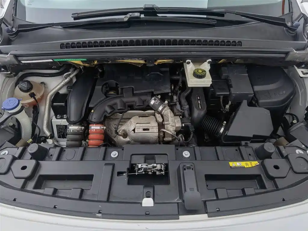 Peugeot 3008 2019 350THP Automatic Leading Edition фото 6