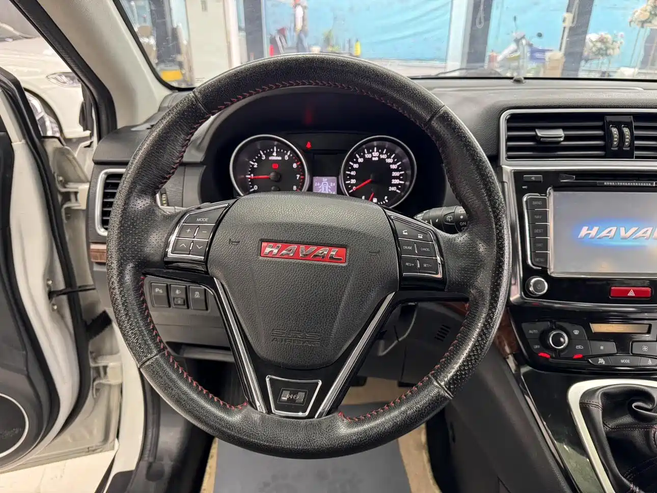 Photo 16 - Haval H6