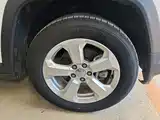 Photo 6 - Jeep Compass