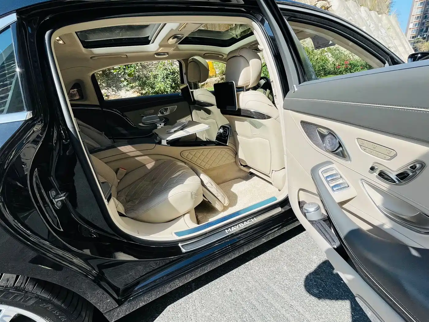 Mercedes-Benz Maybach S-Class 2018 Model S 680 фото 13