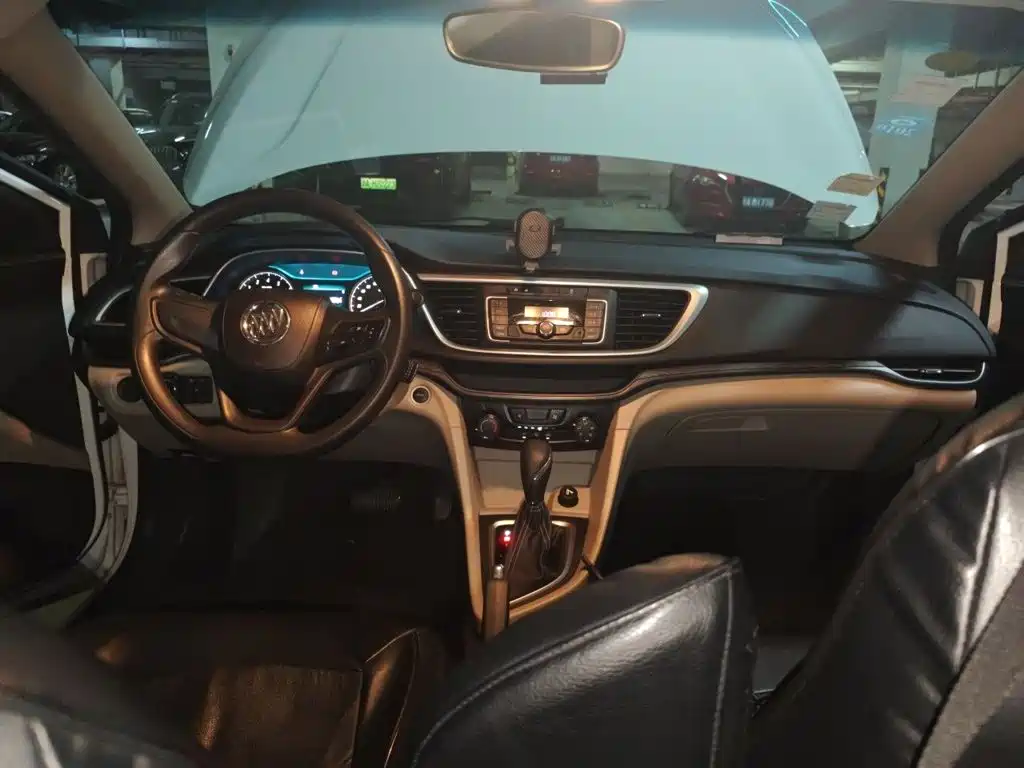 Фото 13 - Buick Excelle