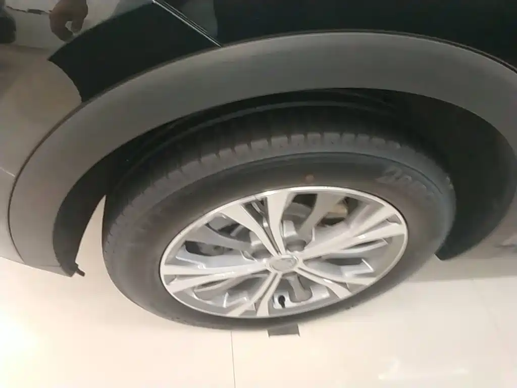 Buick Envision Plus 2024 2023 Enclave Plus 652T 5-Seater Luxury