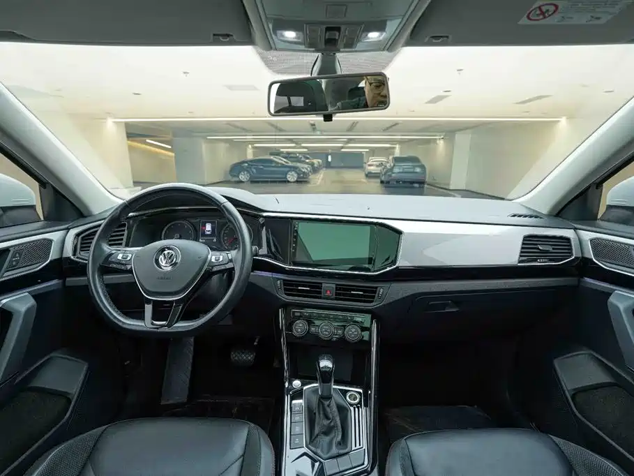 Volkswagen Tayron 2019 330TSI 2WD Luxury China VI фото 20