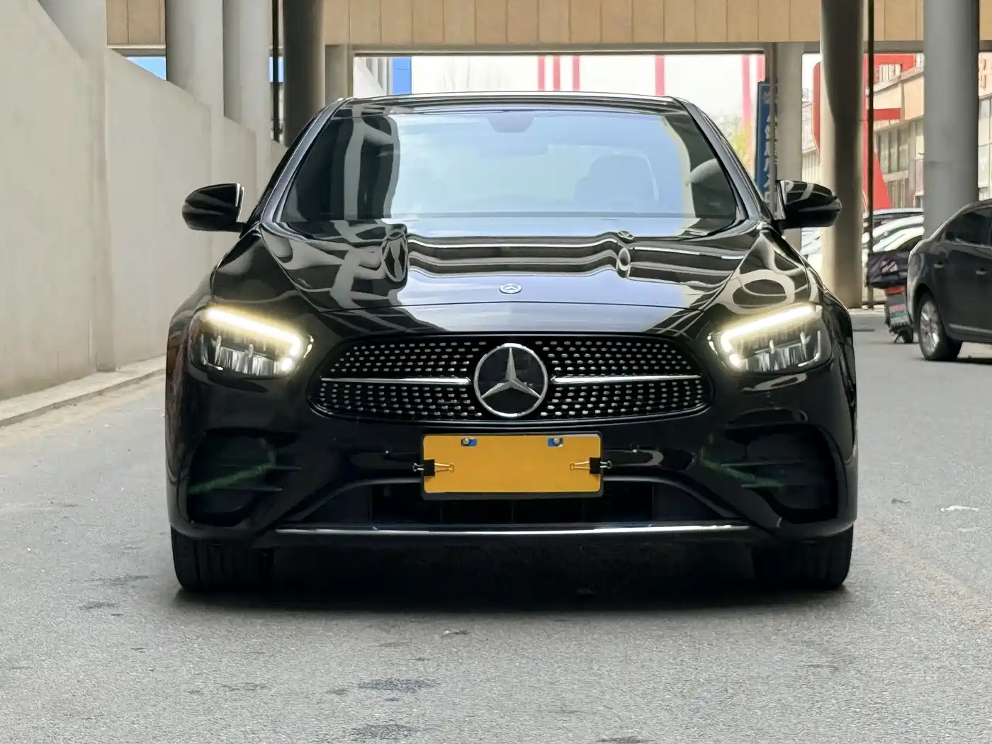 Mercedes-Benz E-Class 2021 E 260 L Sport 4MATIC фото 2