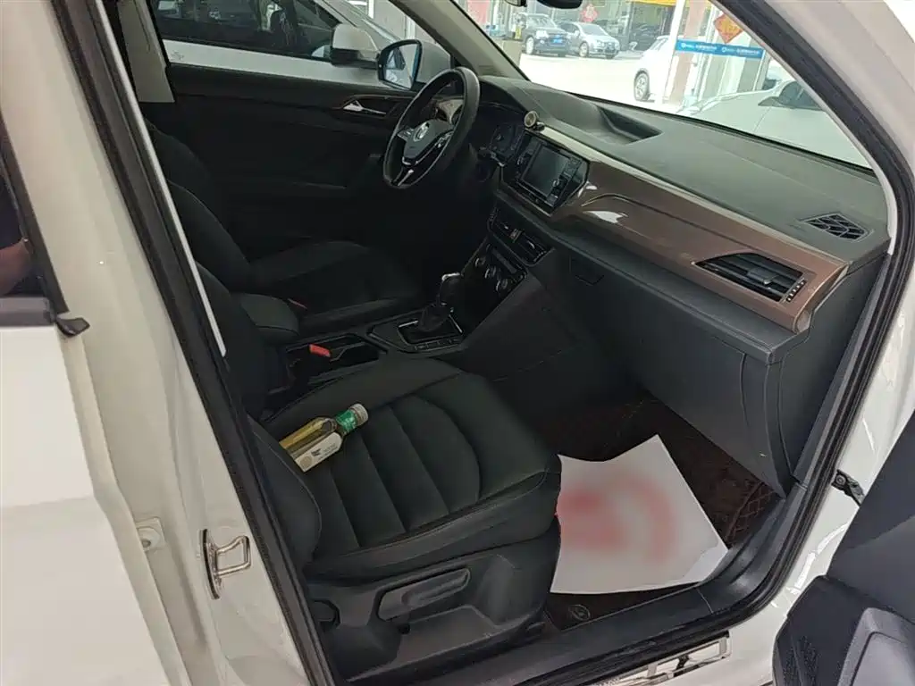 Volkswagen Tharu 2019 280TSI 2WD Comfort Edition China VI фото 25