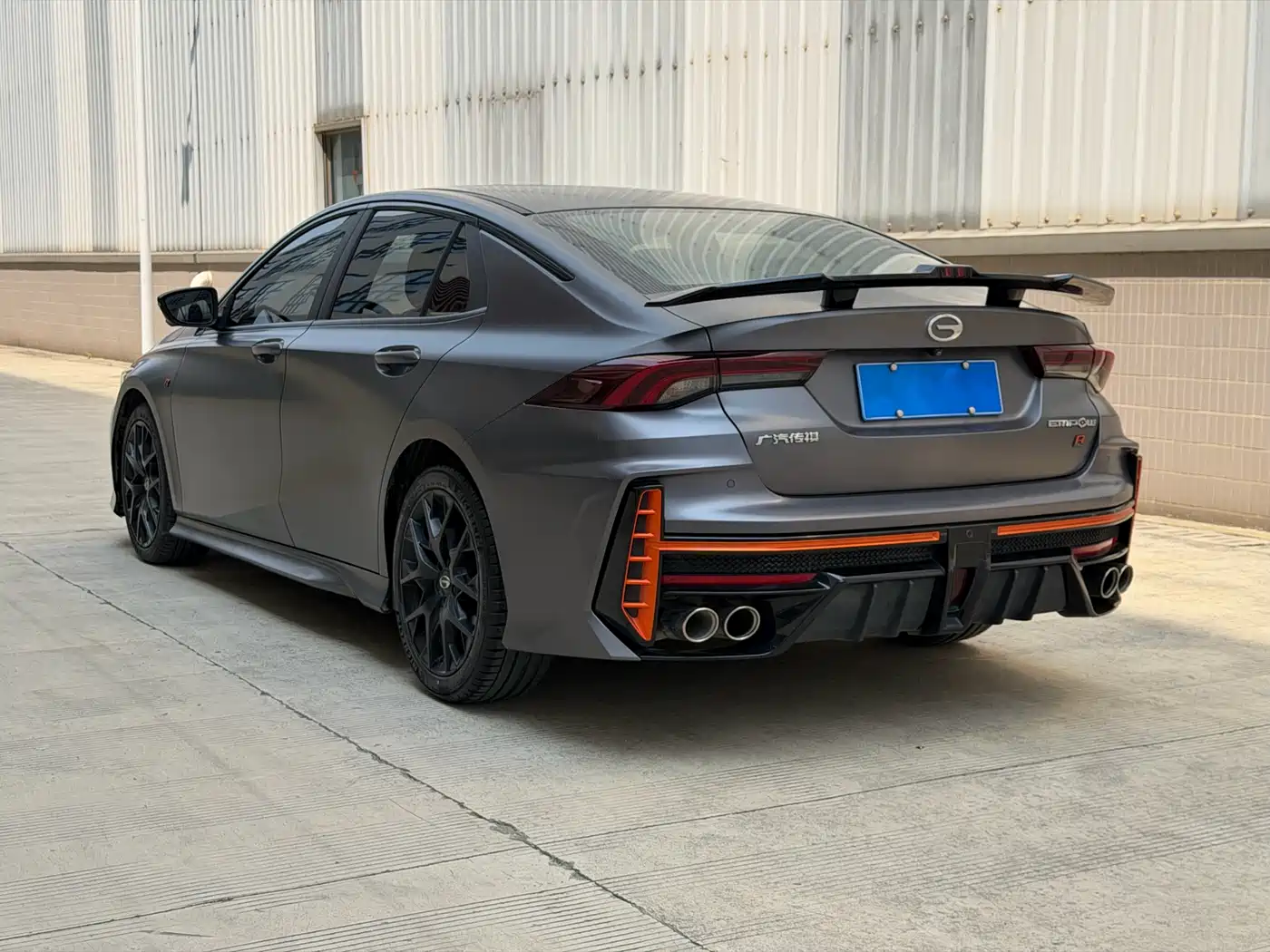 GAC Trumpchi Trumpchi Emkoo 2022 270T DCT J16 R-style Track Edition фото 12