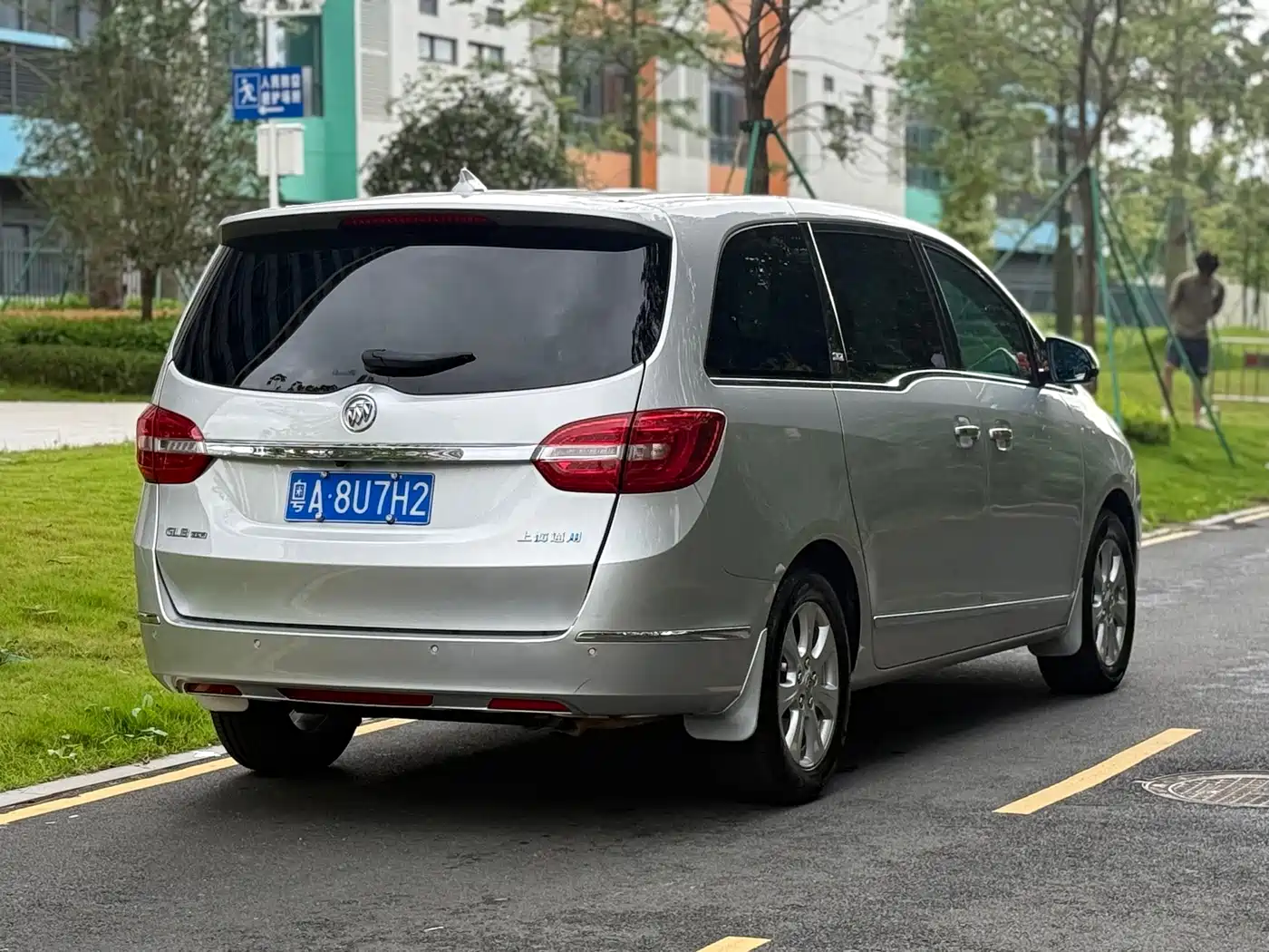 Фото 6 - Buick GL8