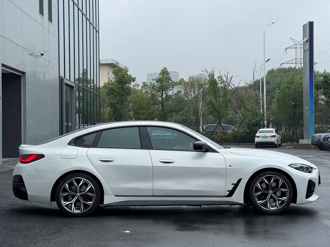 BMW 4 Series 2022 425i Gran Coupe M Sport Package фото 5