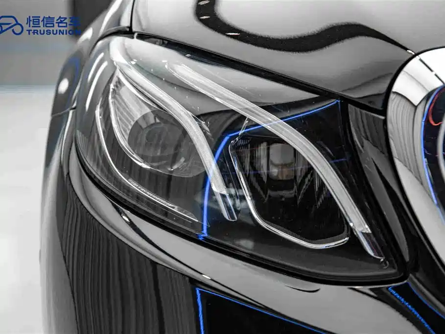 Mercedes-Benz E-Class 2018 E 200 L фото 10
