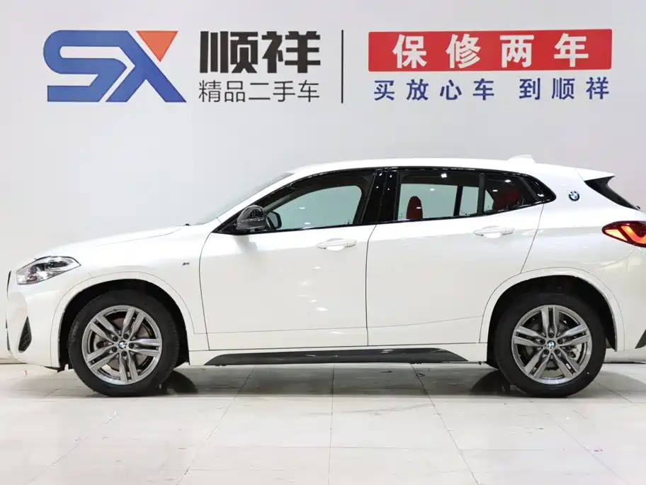 Фото 6 - BMW X2