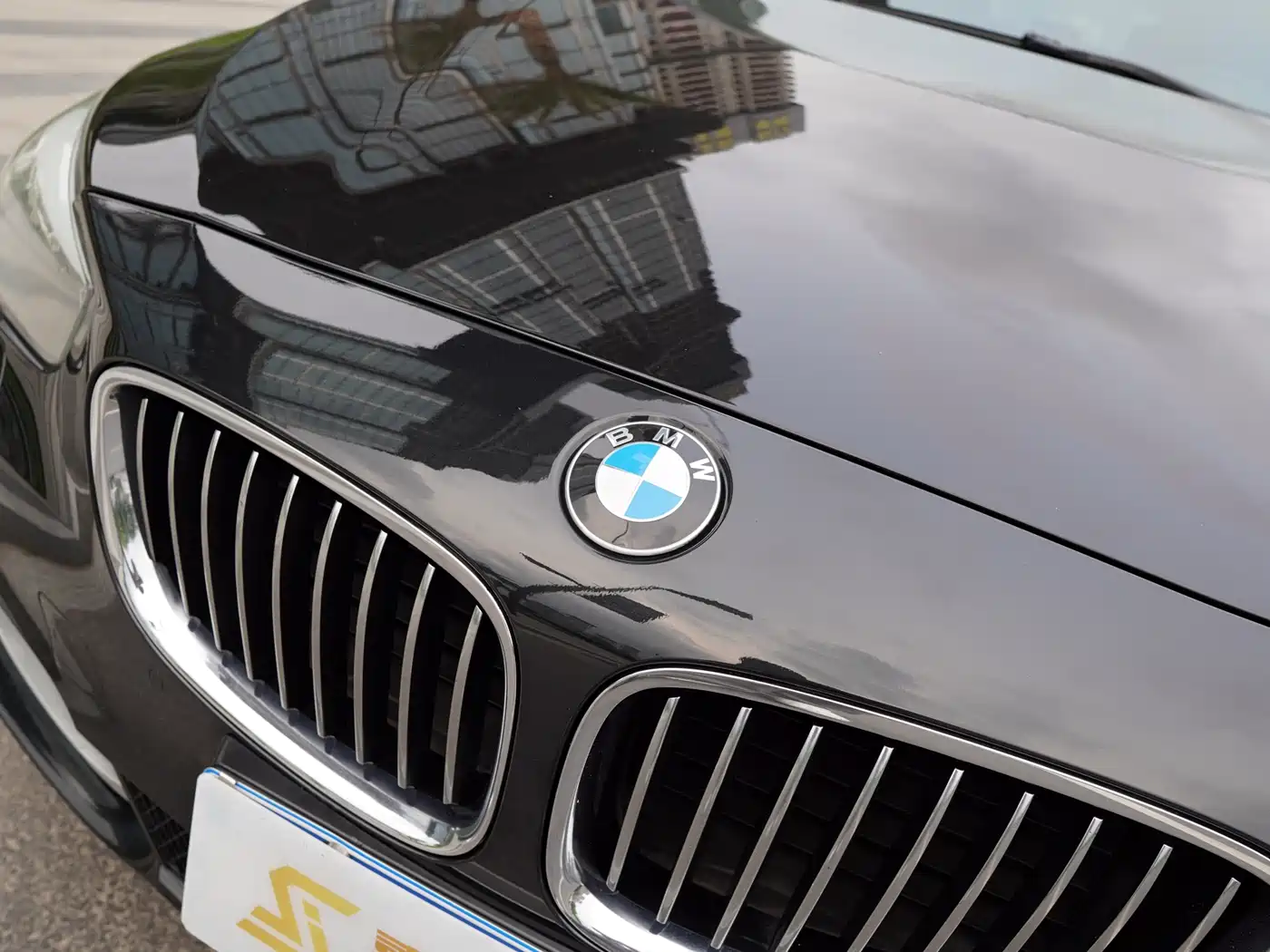 BMW 5 Series GT 2013 535i Elegance фото 18