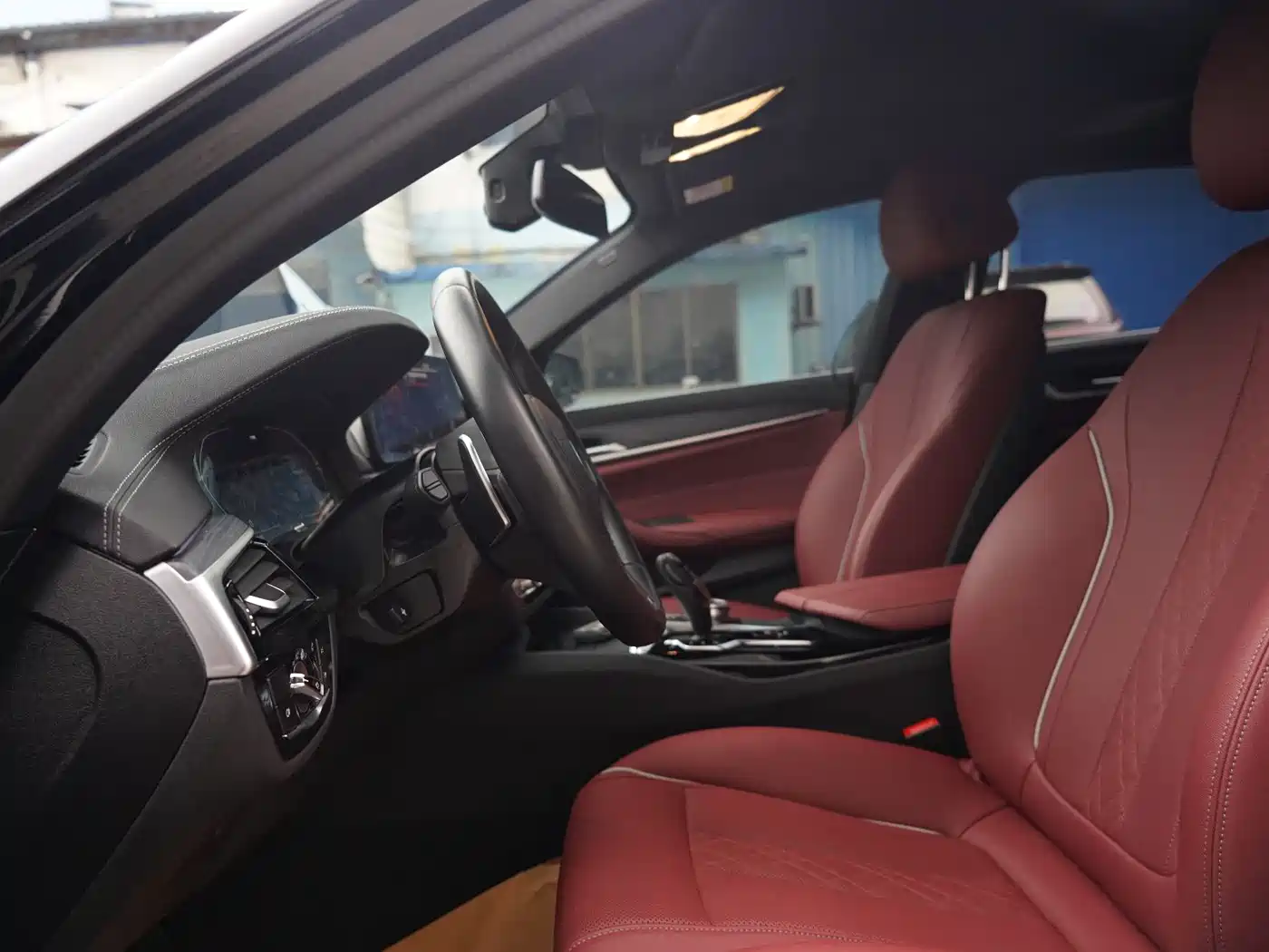 BMW 5 Series 2023 Facelift 530Li Leading M Sport Package фото 6