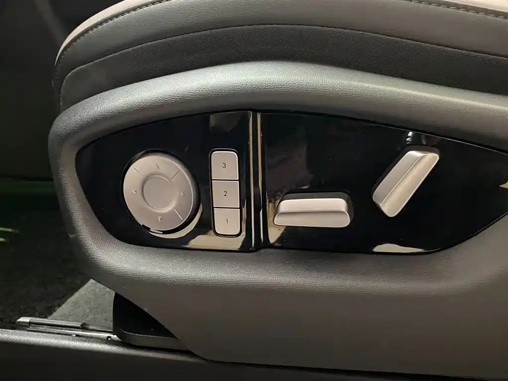 Hongqi HONGQI TIANGONG 08