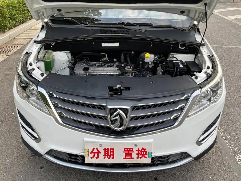 Фото 20 - Baojun 560