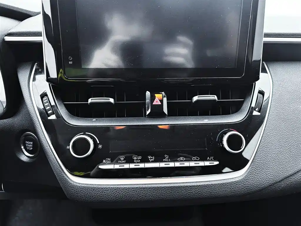 Toyota Corolla 2021 1.2T S-CVT Elite PLUS Edition фото 18