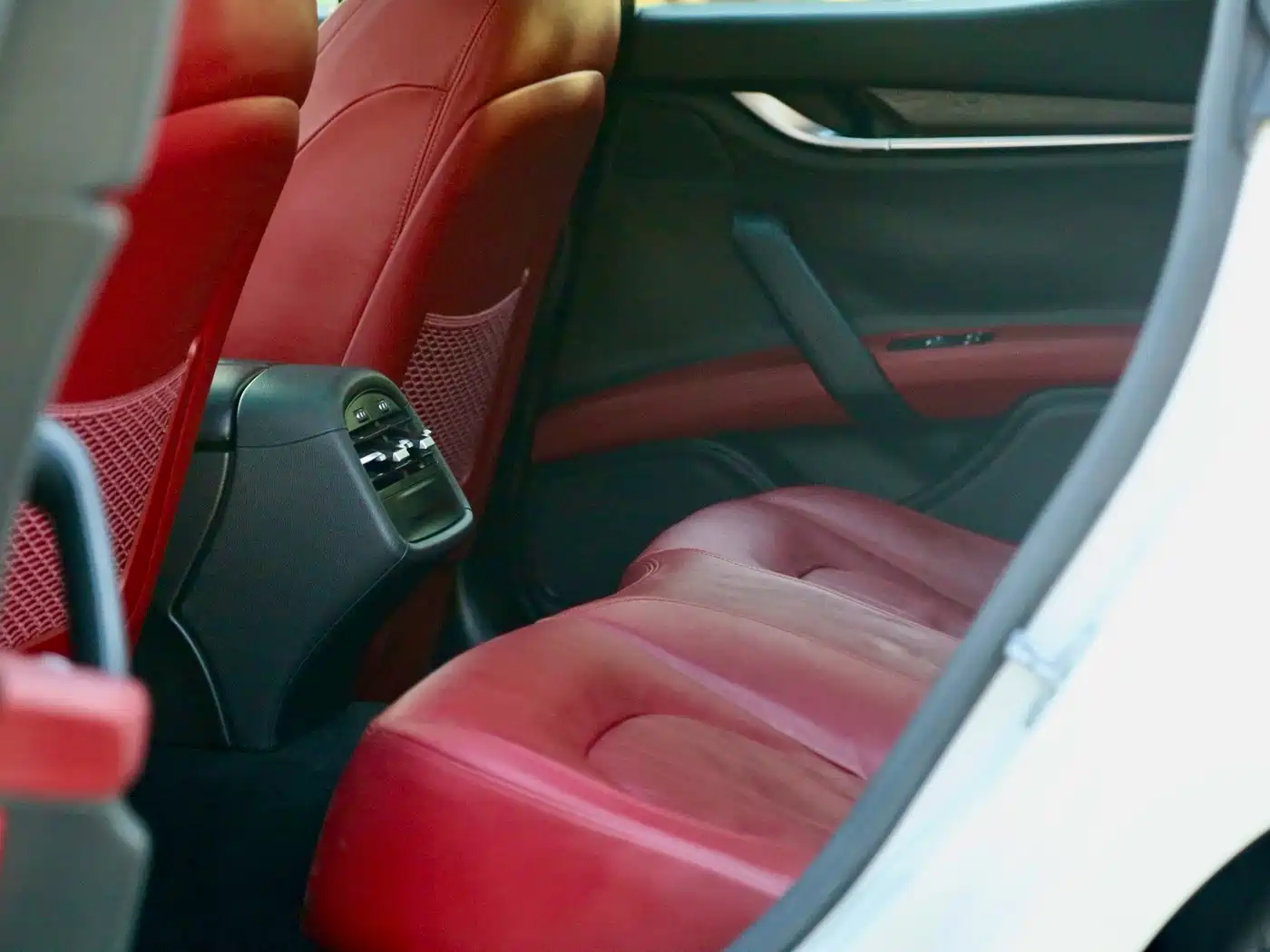 Maserati Ghibli 2015 2014 3.0T Standard