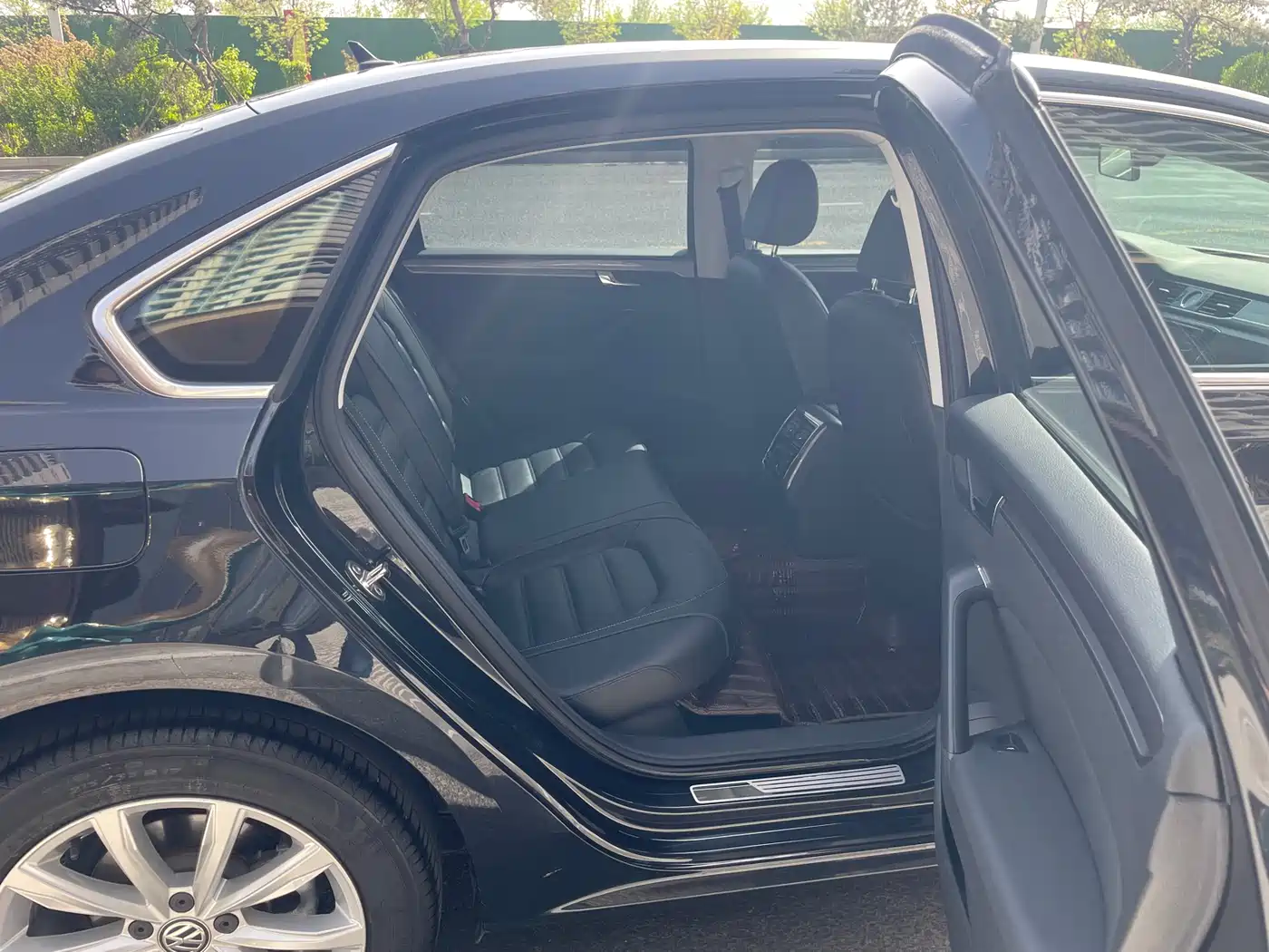 Volkswagen Passat 2017 330TSI DSG Prestige фото 15