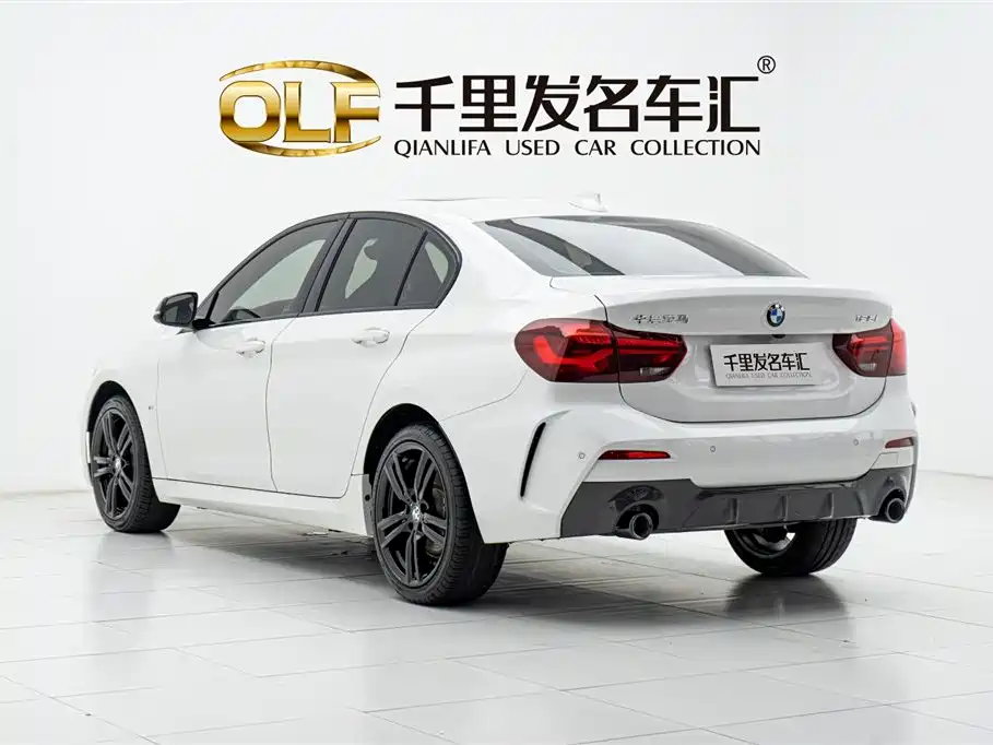 BMW 1-SERIES