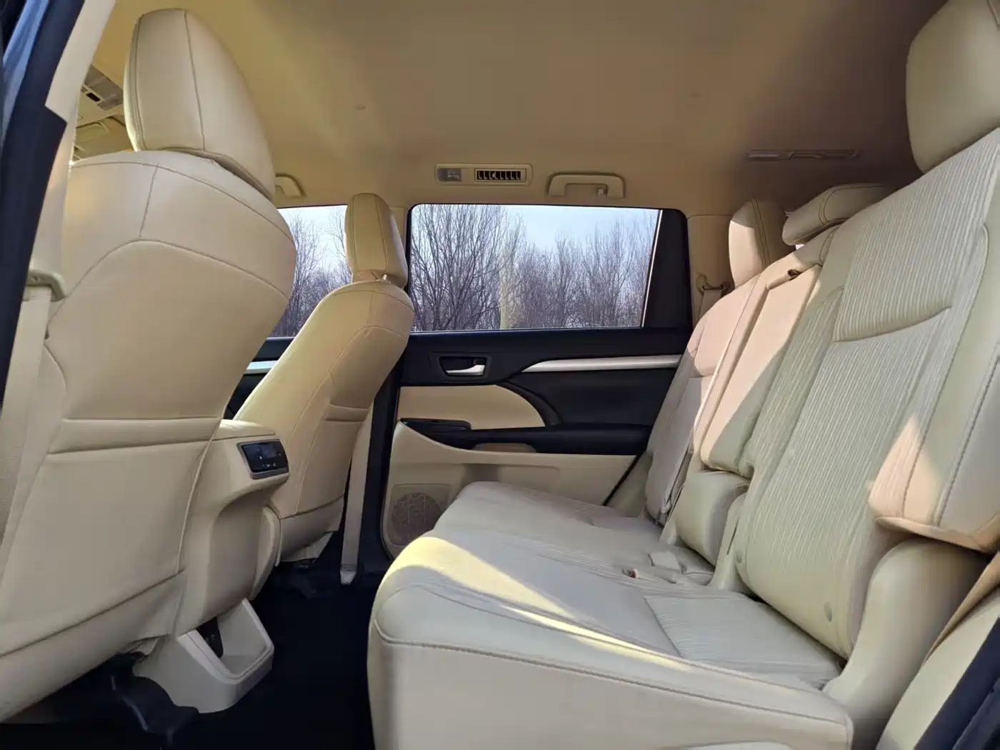 Toyota Highlander 2018 2.0T 2WD Elite 5-Seater China VI фото 8