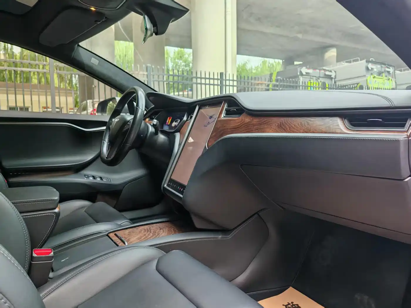 Tesla Model S 2019 2017 Model S 75D Standard Range