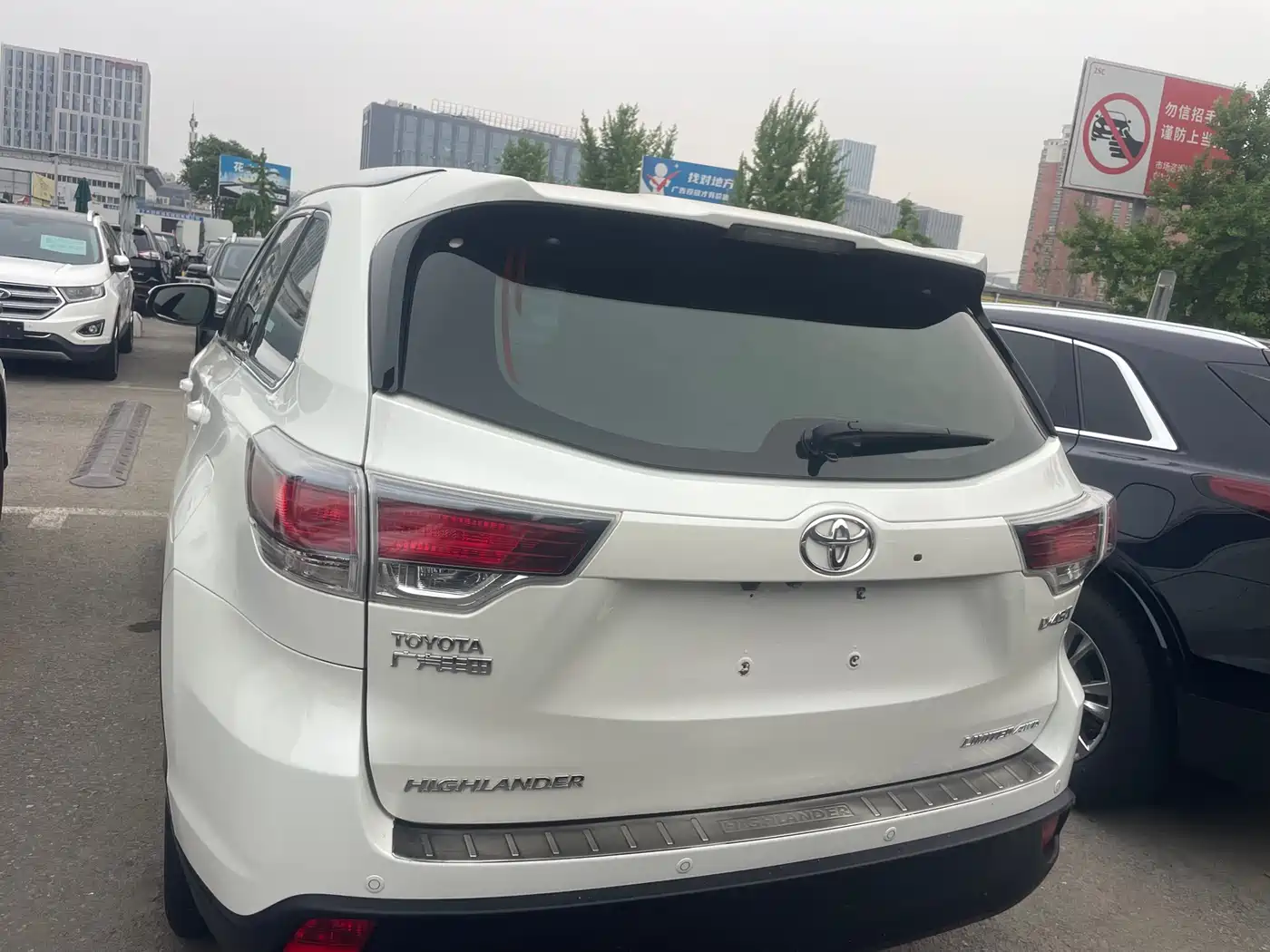 Toyota Highlander 2017 2.0T 4WD Ultimate 7-Seater фото 5
