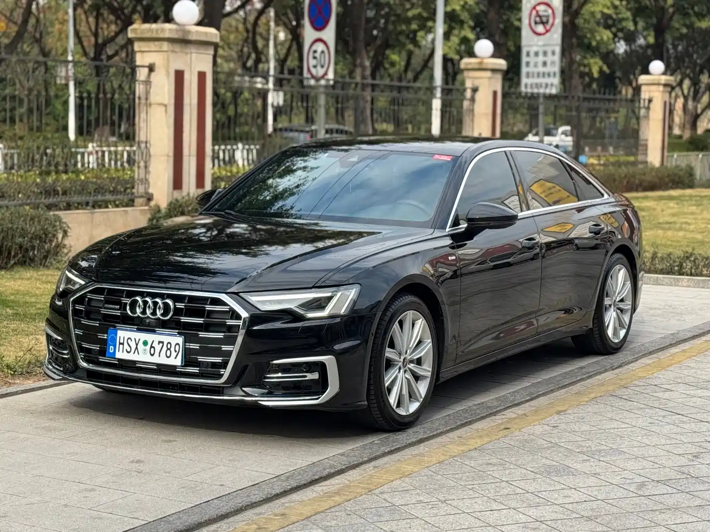 Audi A6L 2023 45 TFSI quattro Premium Dynamic