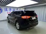 Фото 16 - Ford Edge