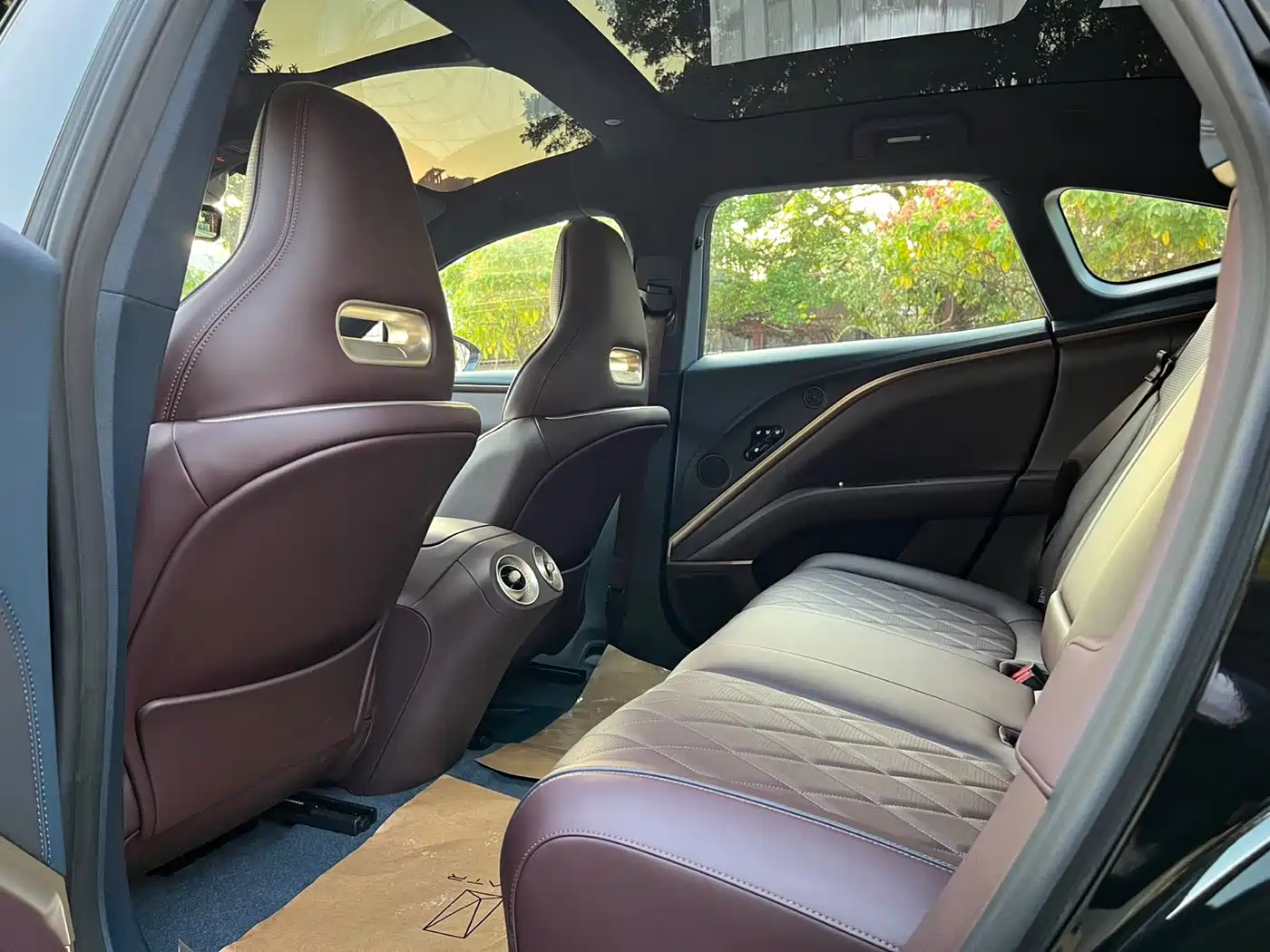 Avatr 11 2025 Max Extended Range Edition фото 7