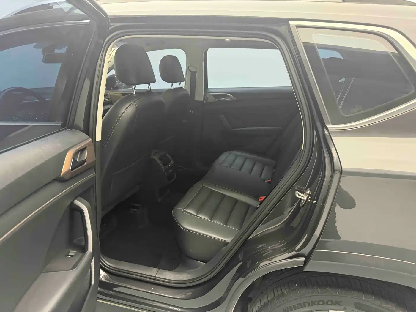Volkswagen Tharu 2019 330TSI AWD Luxury Edition China VI фото 18
