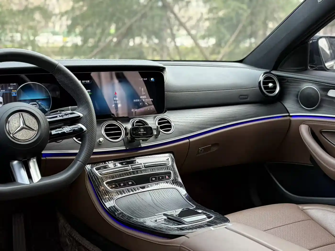 Mercedes-Benz E-Class 2023 E 300 L Sport Fashion фото 14