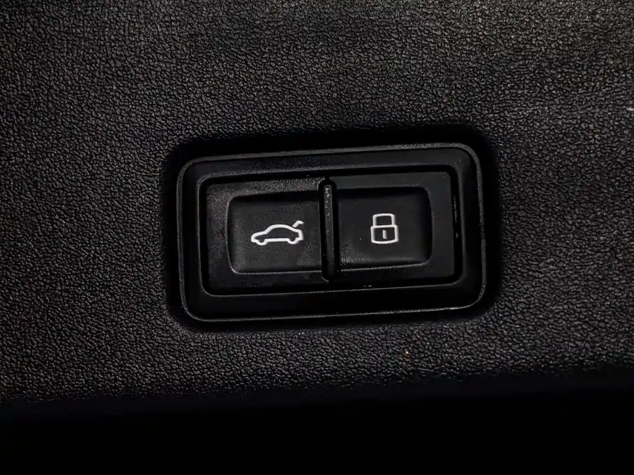 Audi Q6 2024 2024 40 TFSI quattro Cloud View Yulin Package 7-seater