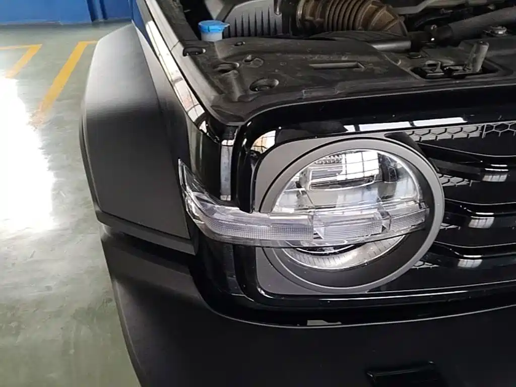 Tank 300 2026 2025 2.0T Challenger