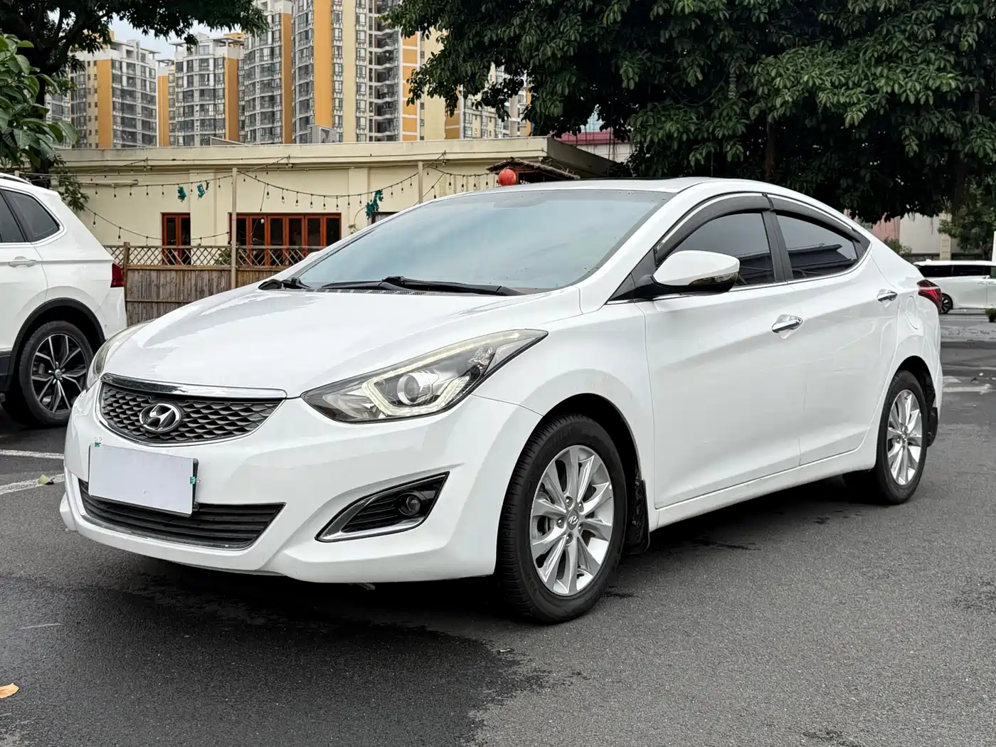 Hyundai Langdong 2016 1.6L Automatic Premium Edition