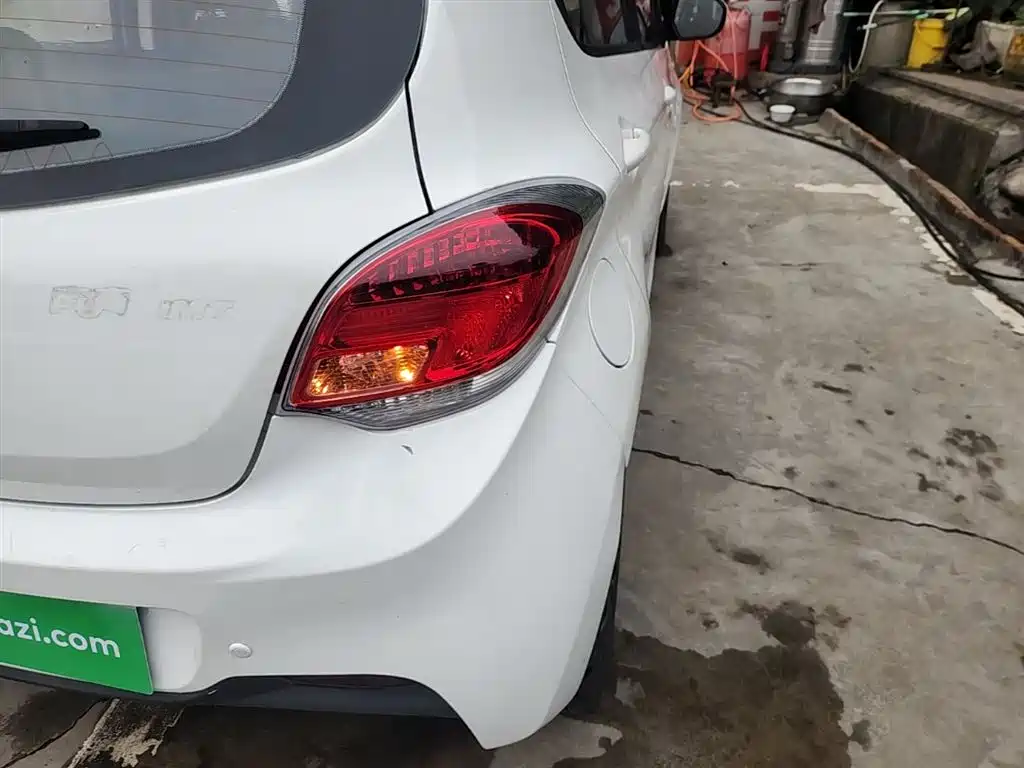 Changan Benben 2017 2015 1.4L IMT Premium (China V)
